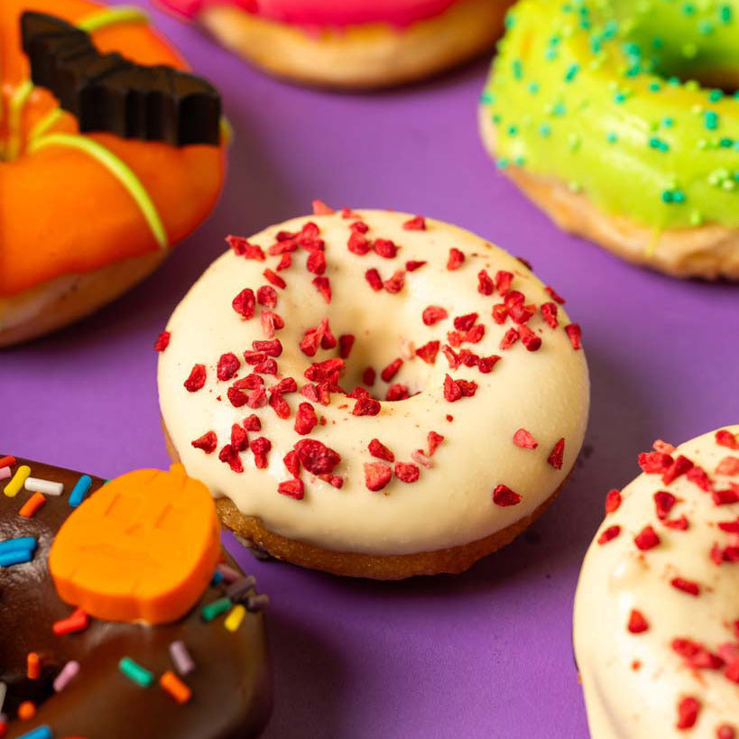 Confezione regalo di mini ciambelle di Halloween (VG)