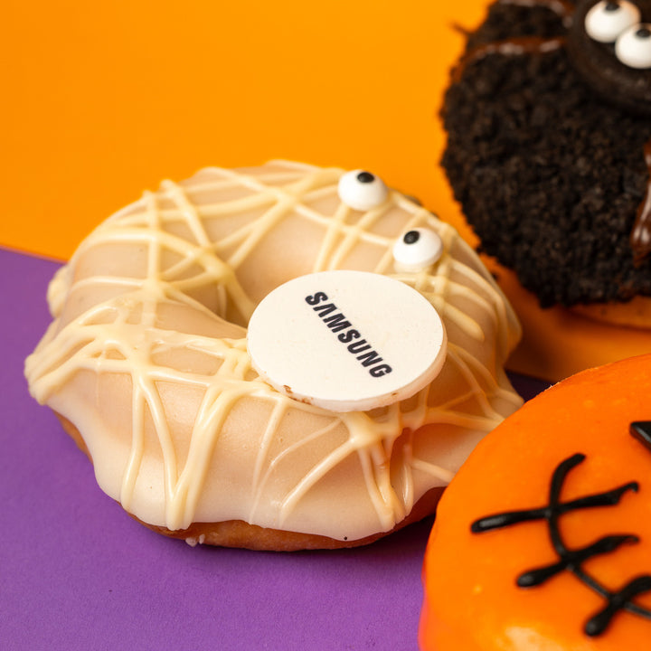 Caja de regalo para donuts "Halloween corporativo" con logotipo (VG)